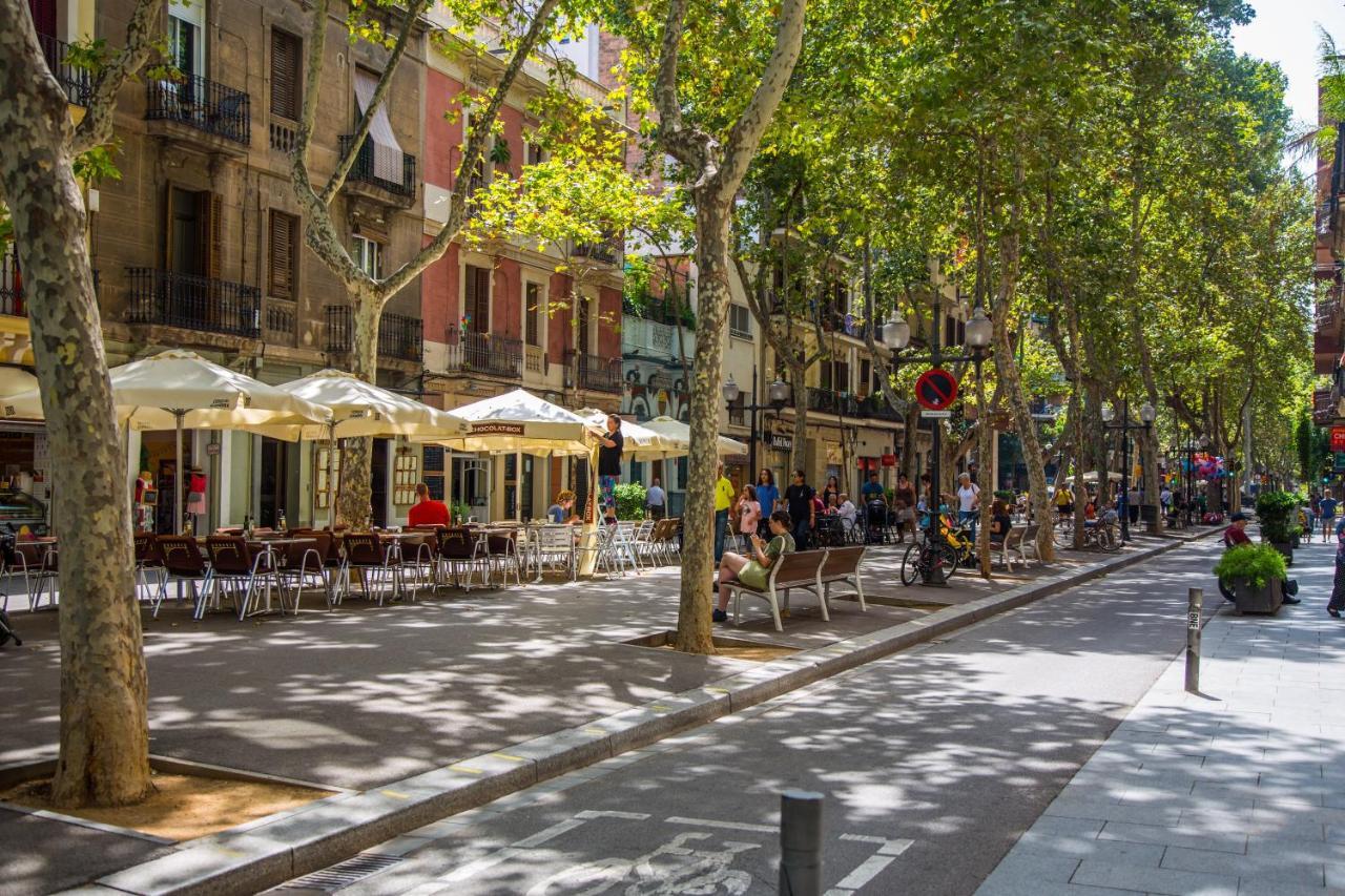 Beautiful And Comfy Boat In Barcelona With Boat Tour Option Hotel Eksteriør billede